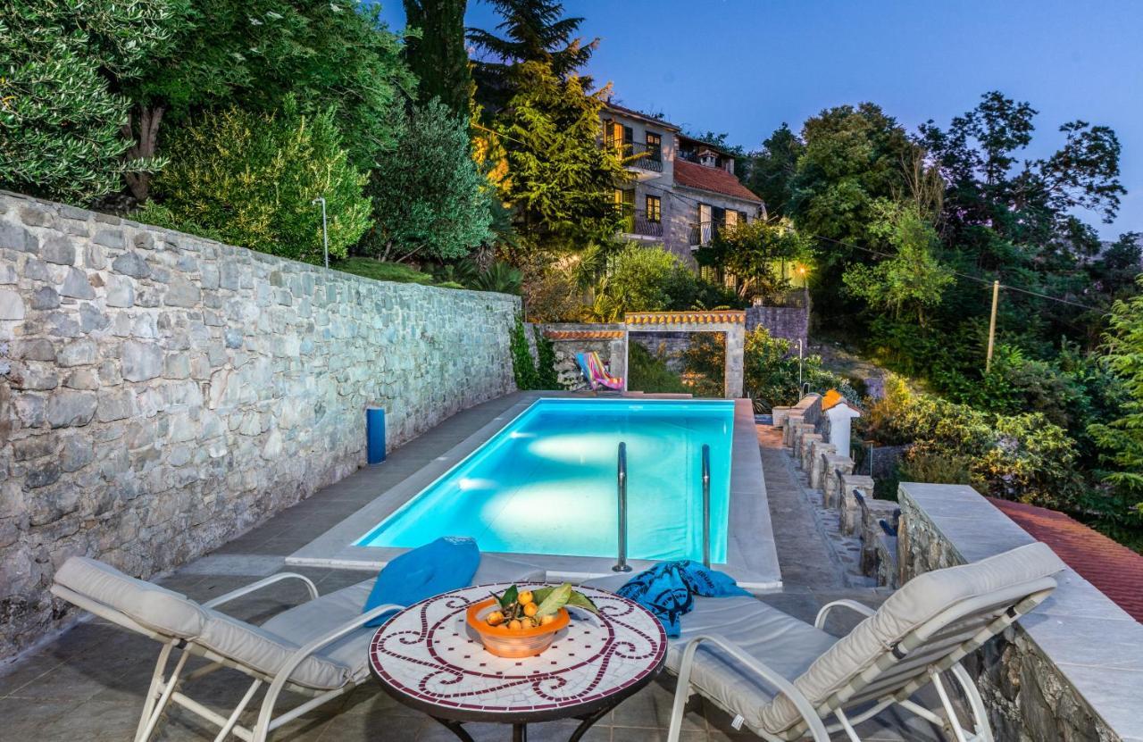 Villa Blanka Žrnovnica Екстериор снимка