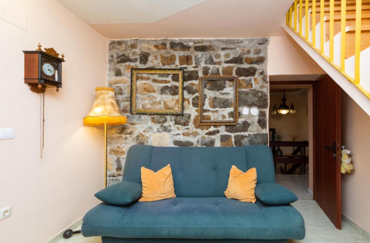 Villa Blanka Žrnovnica Екстериор снимка
